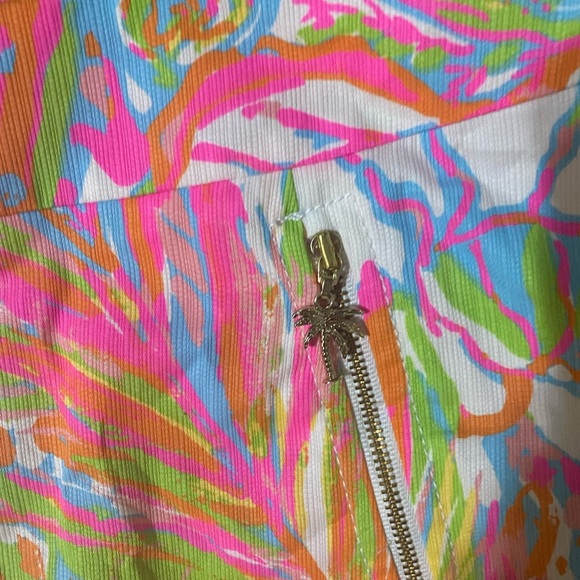 Lily Pulitzer Scuba to Cuba Skort - Picture 5 of 9